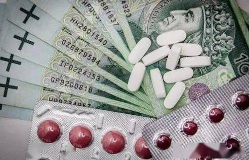 保险|“我好痛,爸爸妈妈救救我”,3岁男孩没钱治病被带回家,劝你别乱买保险！