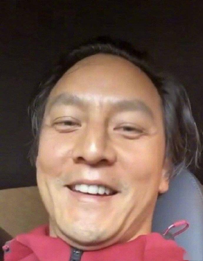 via|迪丽热巴，请抄正确的答案