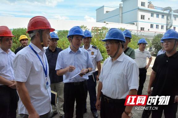 企业|湖南省应急管理厅突击检查危险化学品烟花爆竹企业