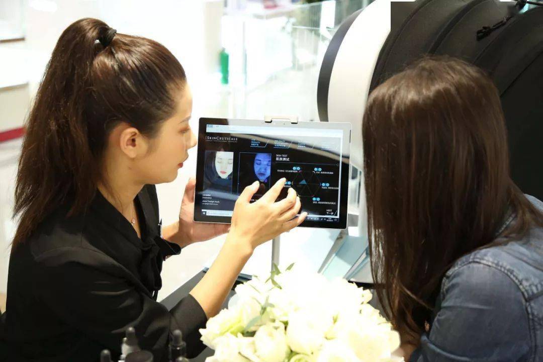 空降|心动警告！护肤界大魔王空降钟楼，一秒唤醒你的少女肌！