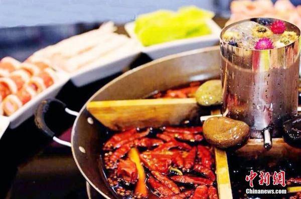 中新社|今日立秋 | 暑去凉来，硕果满枝头