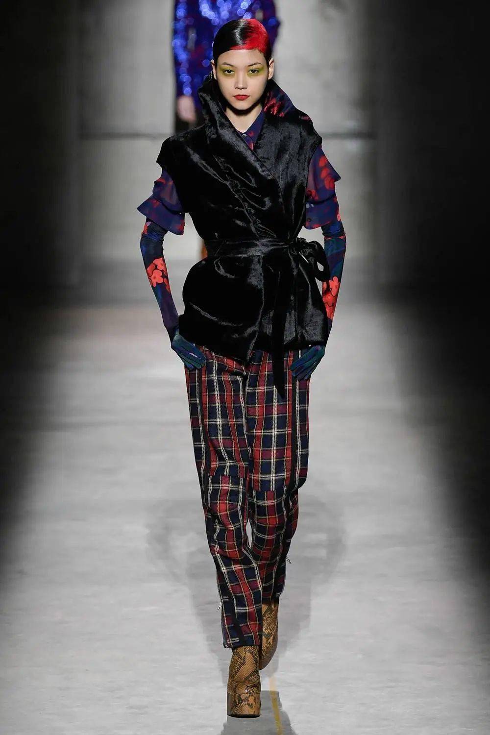 Dries|Dries Van Noten (德赖斯-范诺顿) 2020秋冬高级成衣系列!