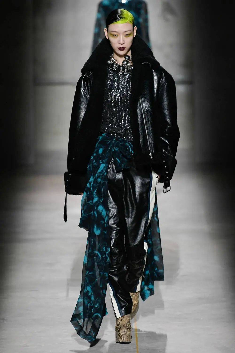 Dries|Dries Van Noten (德赖斯-范诺顿) 2020秋冬高级成衣系列!