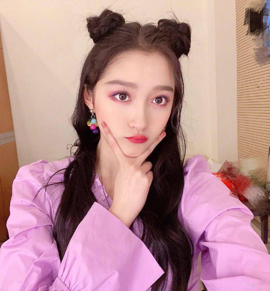 眉毛|美人计 | 警告！关晓彤这么化妆，她行；你我，不行