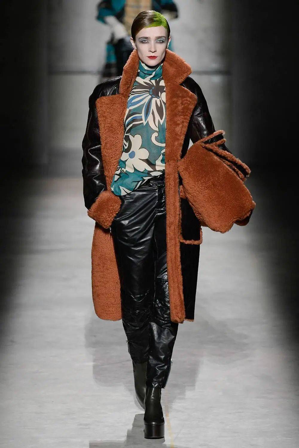 Dries|Dries Van Noten (德赖斯-范诺顿) 2020秋冬高级成衣系列!