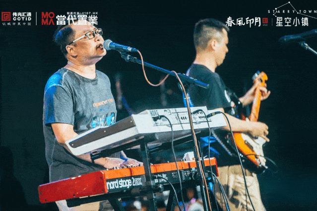 首映重庆 | 用一场春风印月的故事点亮星空梦想