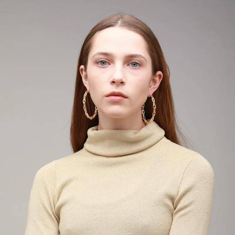 姐姐|乘风破浪的姐姐同款耳饰，好看又不贵，请给我来一打！?