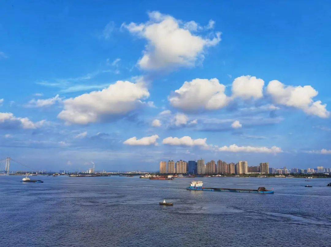 洞庭湖最大的时候 1d1cb51f632c4f9cae8addd8ff1d362d.jpeg