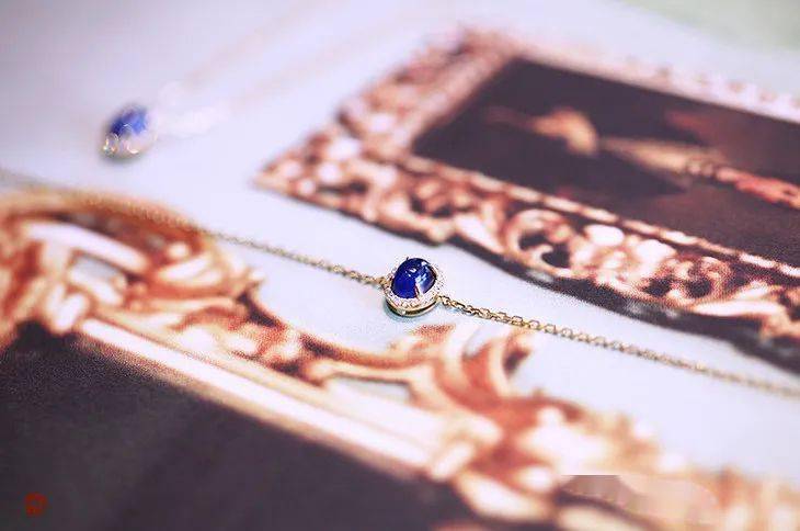 颜色|晒黑了怎么办？想要快速变白,这么戴珠宝就对了!