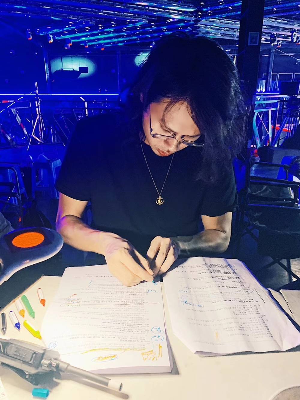 宏宇|专访｜导演许宏宇：我不玩《穿越火线》，我想拍的是人生