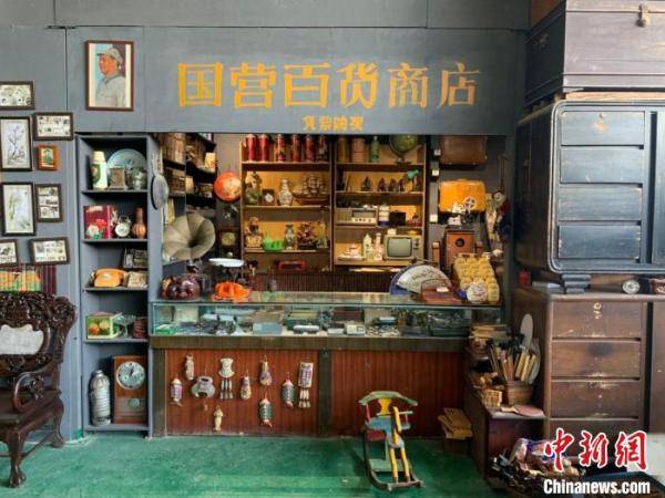 广西南宁|广西南宁摊主攒“藏宝圣地”收藏老物件