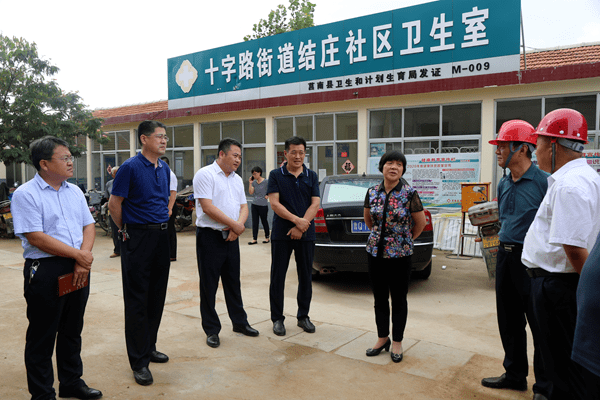 临沂市政府副市长张玉兰来莒南县督导中小学幼儿园建设情况