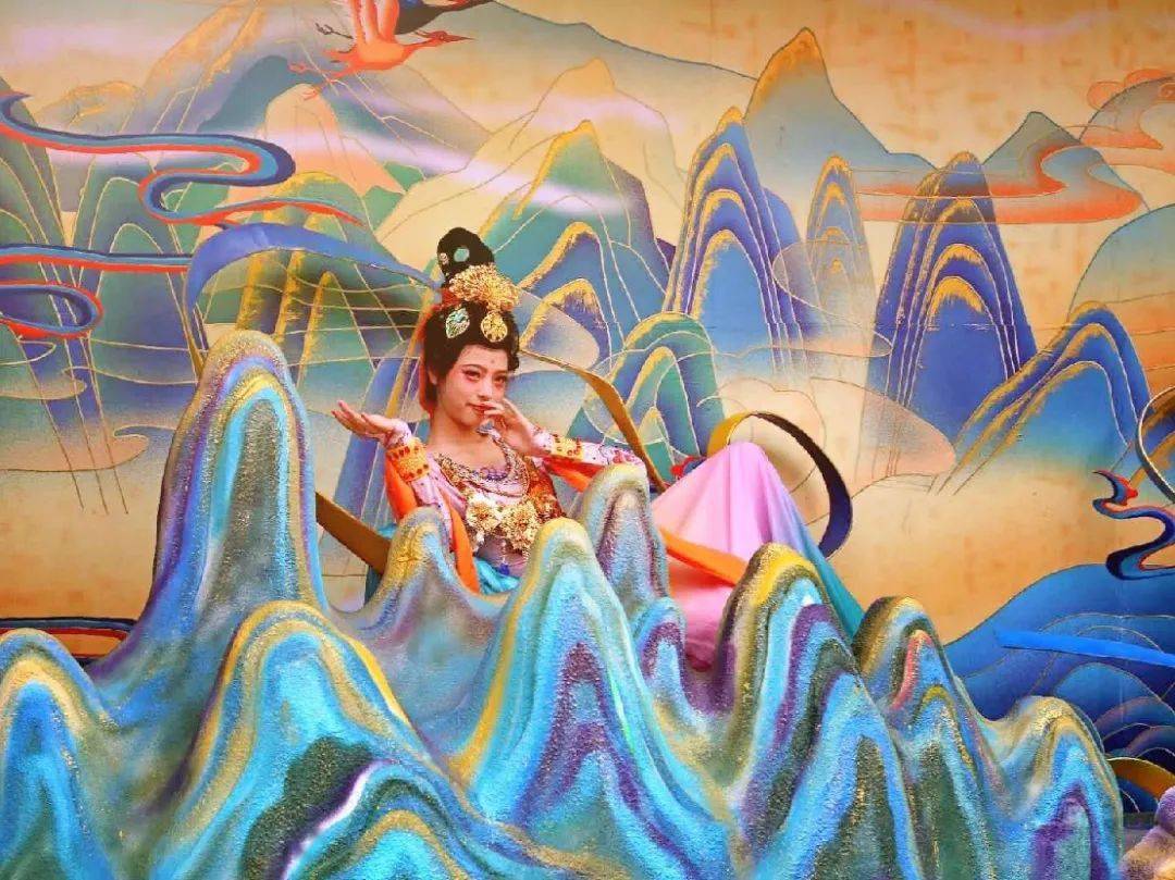 敦煌飞天画中人