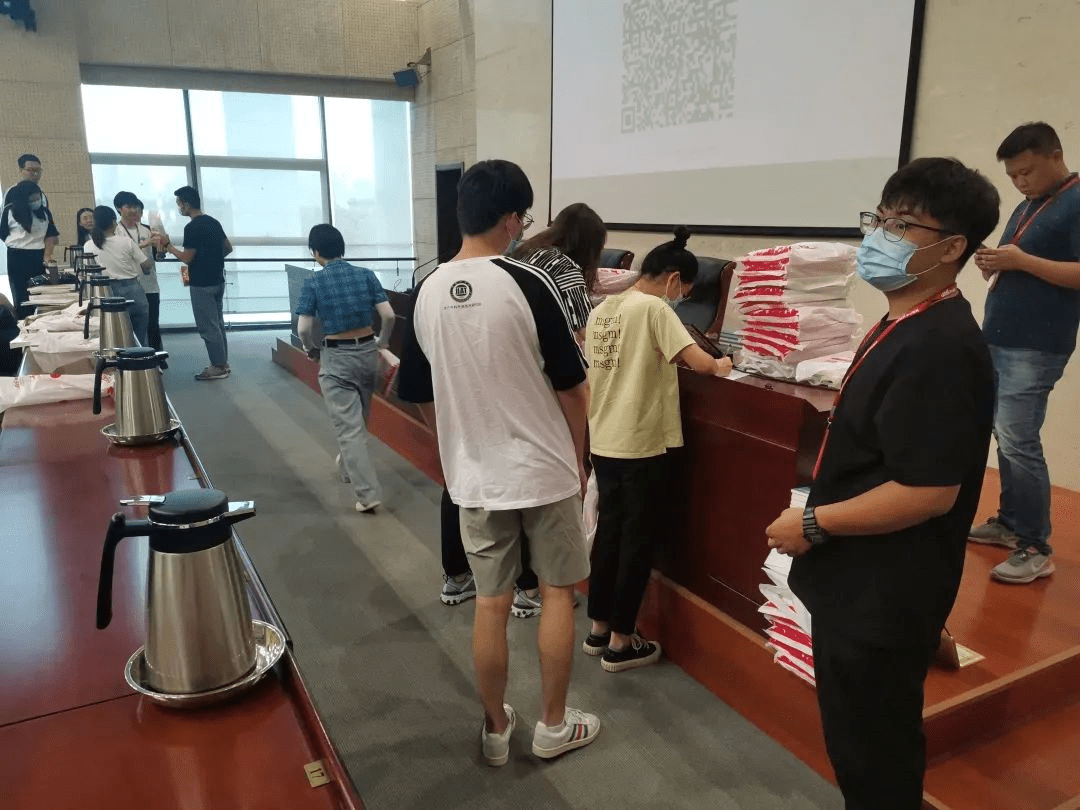 任城区大学生联合会成员常珂欣在参会后表示"此次活动让我受益匪浅