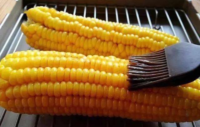 玉米炒饭玉米是生的还是熟的 945aa806cb824102907f7c7b6ad131b6.jpeg