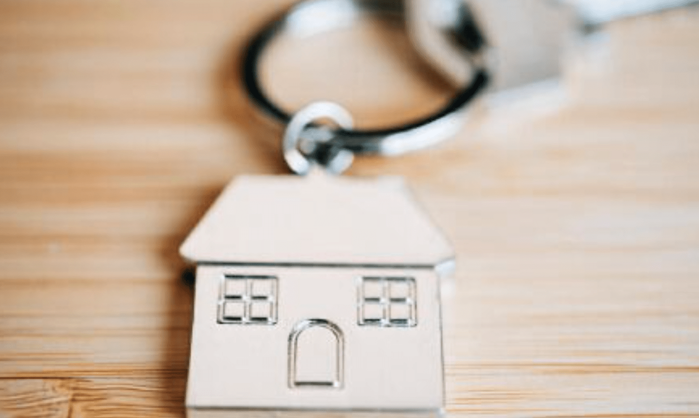 市值|贝壳敲钟：首日股价涨89.38%，市值突破400亿