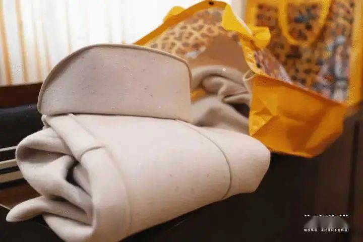 服装|护士换上“秀场款”护士服，太漂亮了