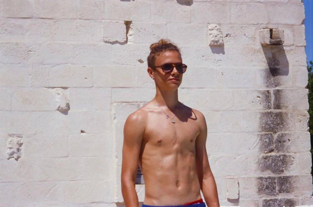 Beckham~|我可以之十八岁男孩 Romeo Beckham~