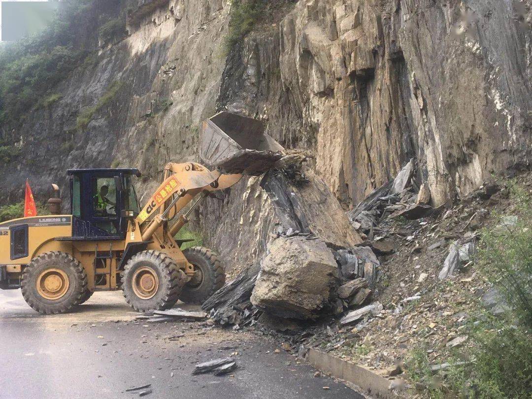 道路抢险,时刻待命