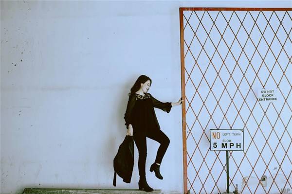 莫负|人生就像蒲公英，愿所有汗水都有收获，所有努力都不被辜负。早安