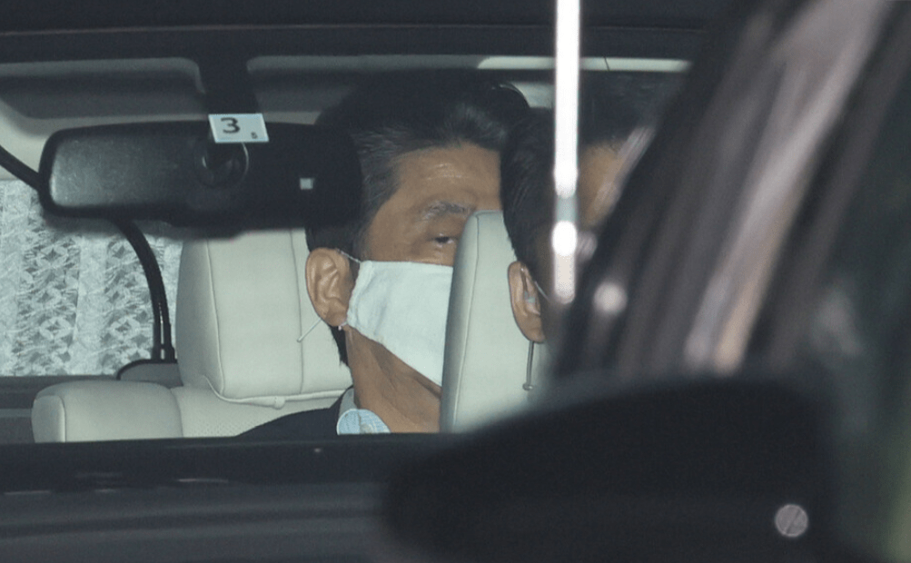 身体|安倍晋三已连续147天执行公务，副首相担心其身体“垮掉”