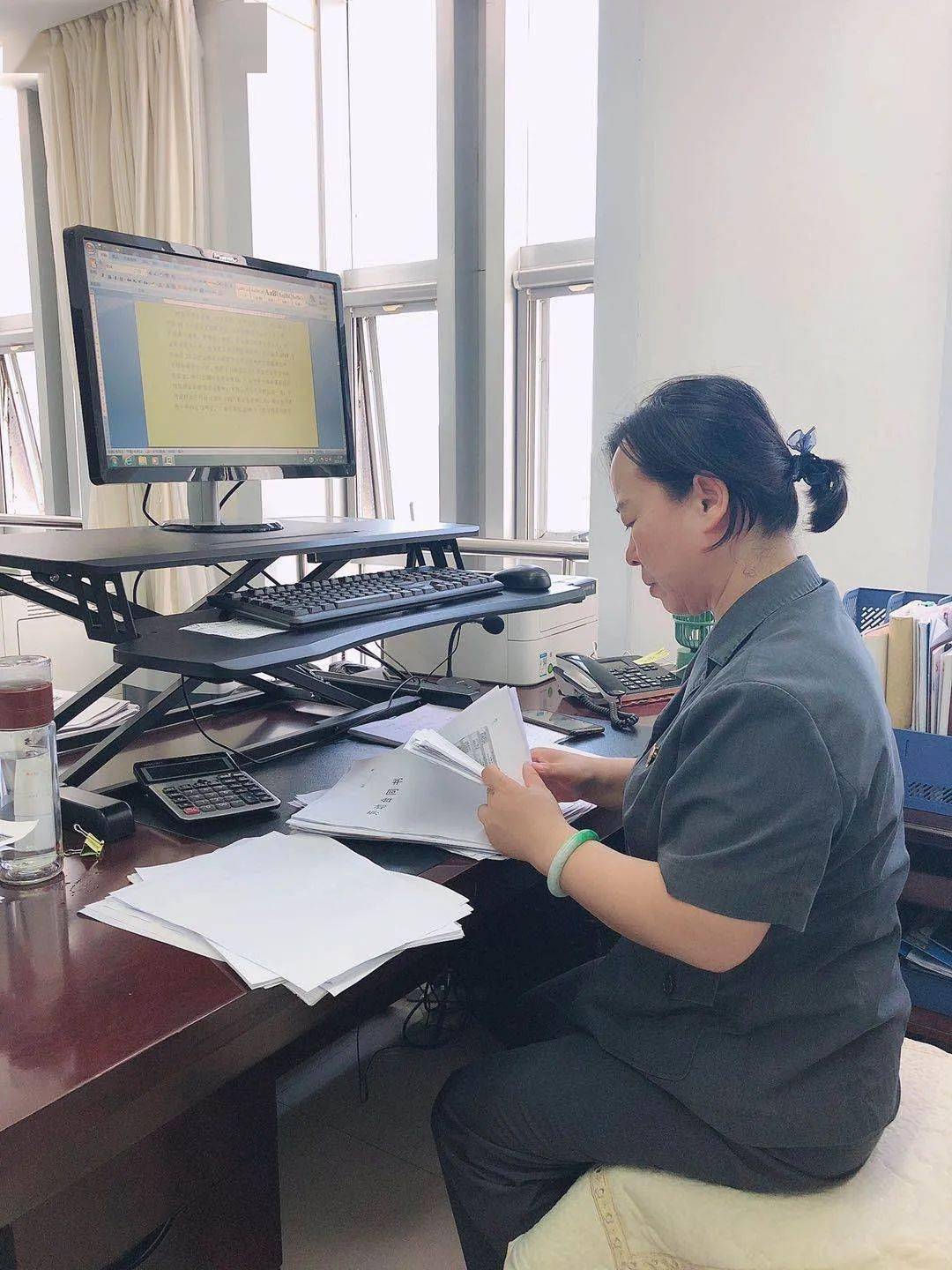【70年初心未改 砥砺前行】平凡与不平凡——记录员额法官的一天