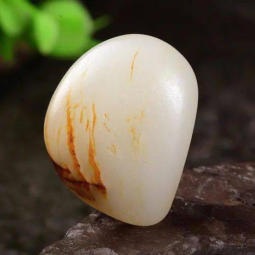 天价|2210万成交！这块天价籽料，火了！