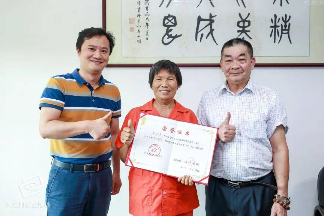 李逢连|爸爸妈妈不见了！佛山3岁小男孩车流中急哭了，幸亏……