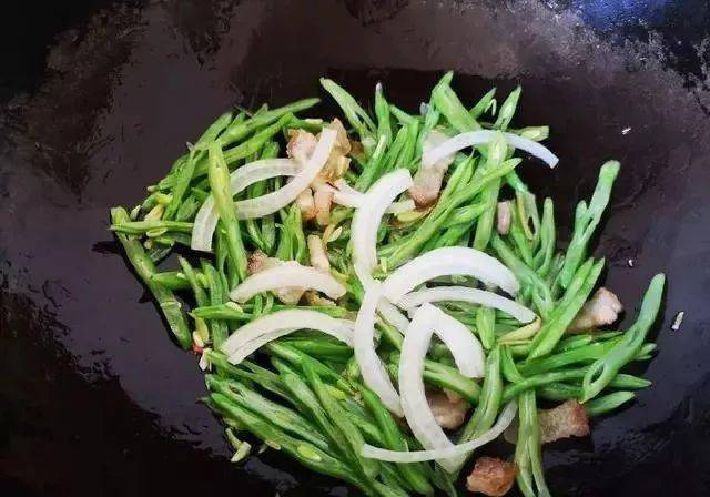 挂面|一周要吃两三次，每次都能吃两大碗，好吃又好做！老公最馋这碗面