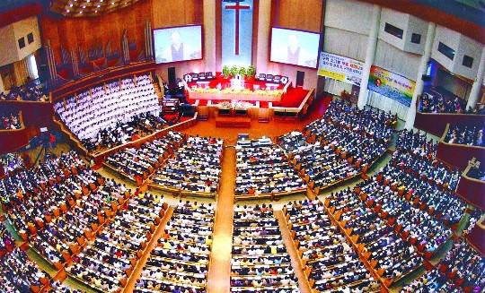 宗教|韩媒:佛教、天主教都安然无恙,为何新教病例激增?