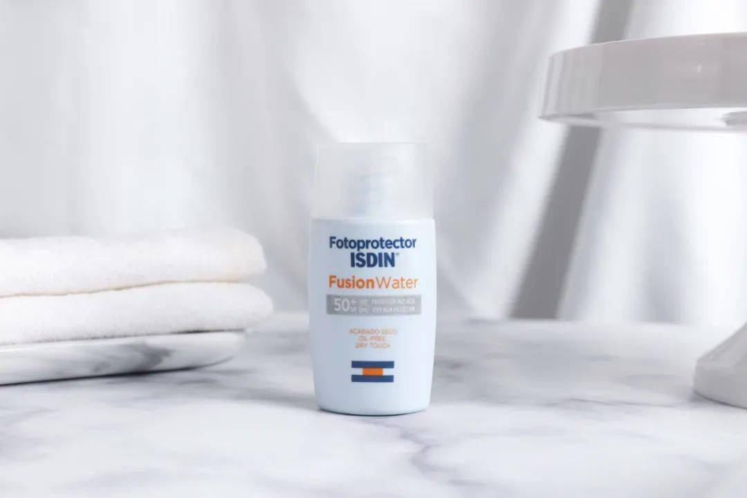 质地|我晒伤了，我骗你的！这15支防晒产品实力绝对没话说…