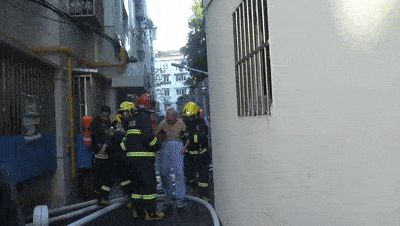 fa316bc0f9034845af274efc95f53094.gif