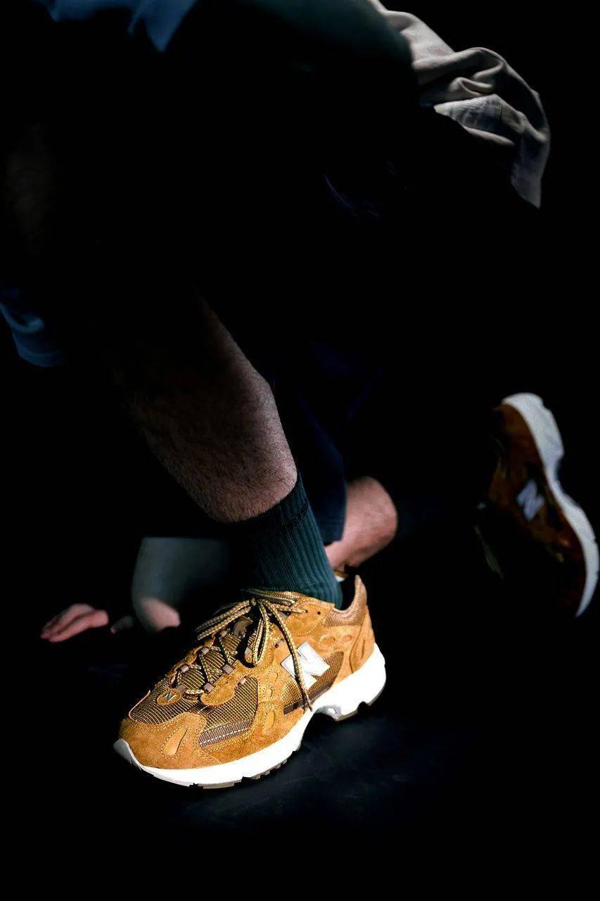 Bondi|不知道买什么的时候，就买黑色球鞋吧！