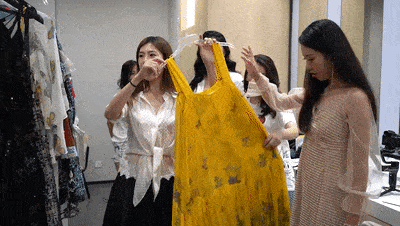 南都|离开10级滤镜，深圳这群“神秘姐姐”颜值曝光！网友：太真实了