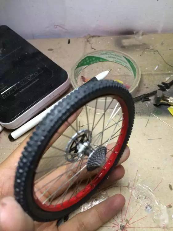 细节|手工打造Demo8速降车模型