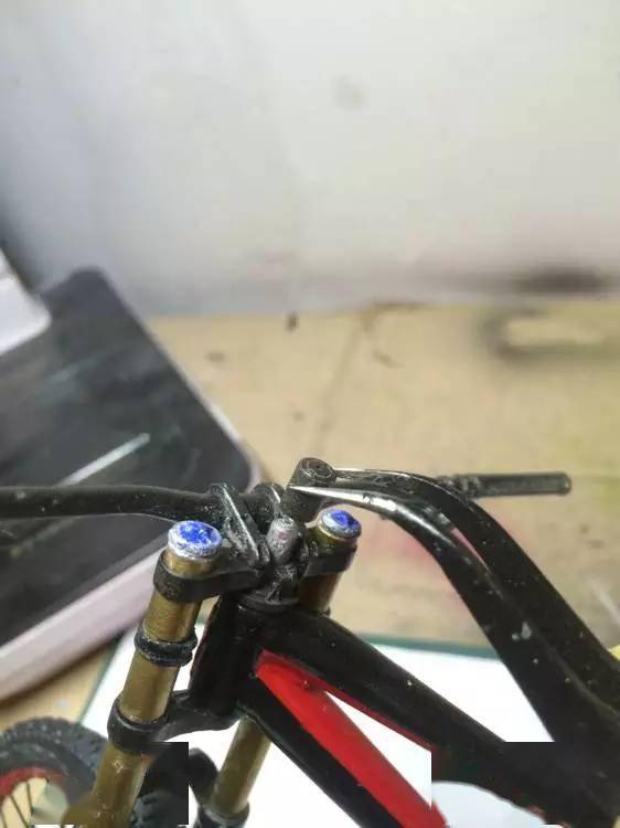 细节|手工打造Demo8速降车模型