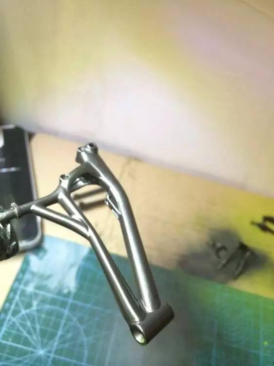 细节|手工打造Demo8速降车模型