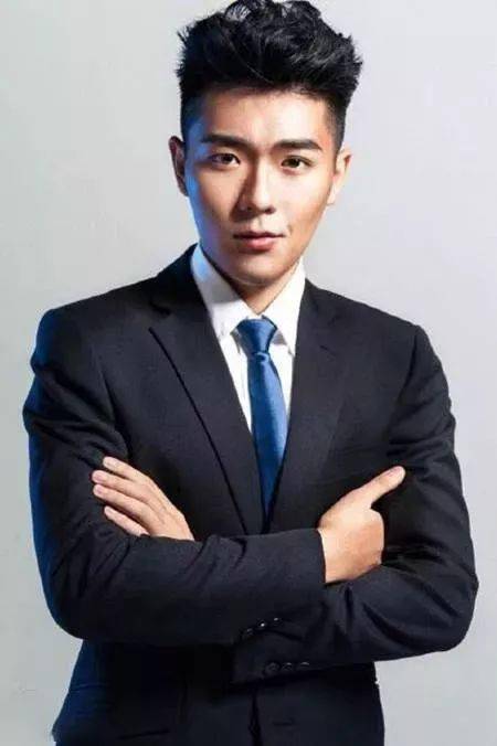 燕妮|播音主持艺考生最全穿搭推荐,艺考你穿对了吗?