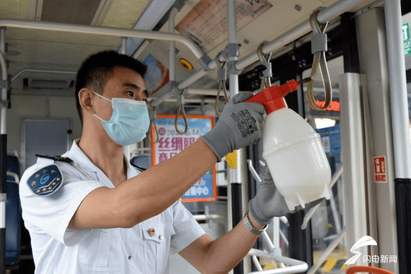 济南|助力开学！济南公交开通187条“书香勤学”学生定制专线