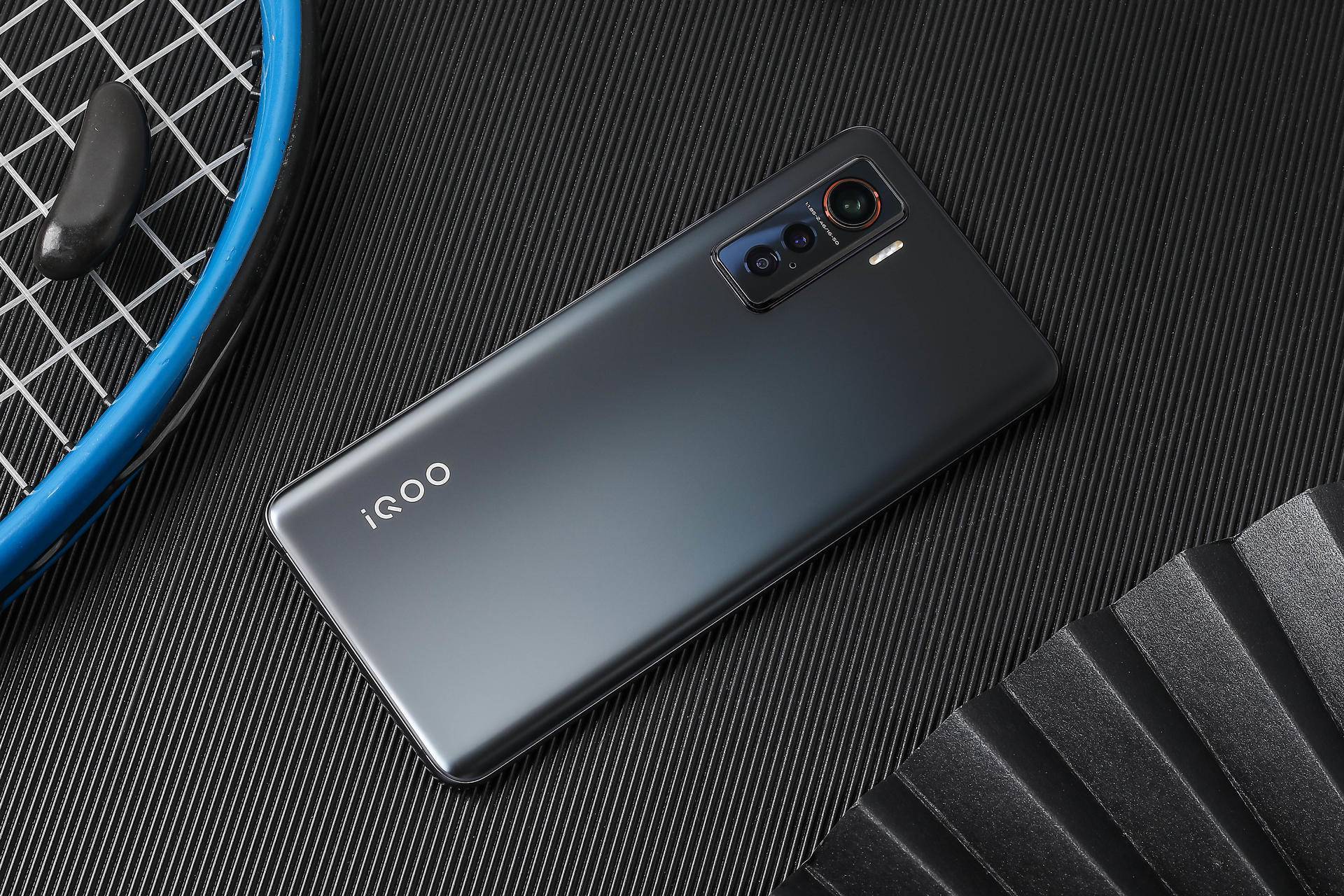 能用5年的旗舰机 ee5b5c413b7b4915a433f30803b682a9.jpeg