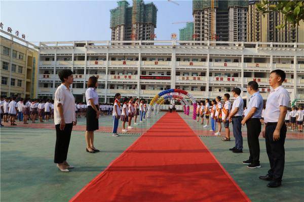 铜仁|元气满满！铜仁万山各中小学迎来开学季新气象！