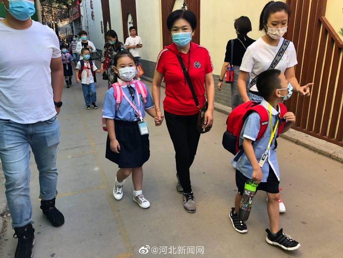 校园|新面貌，新学期，迎来开学第一天！