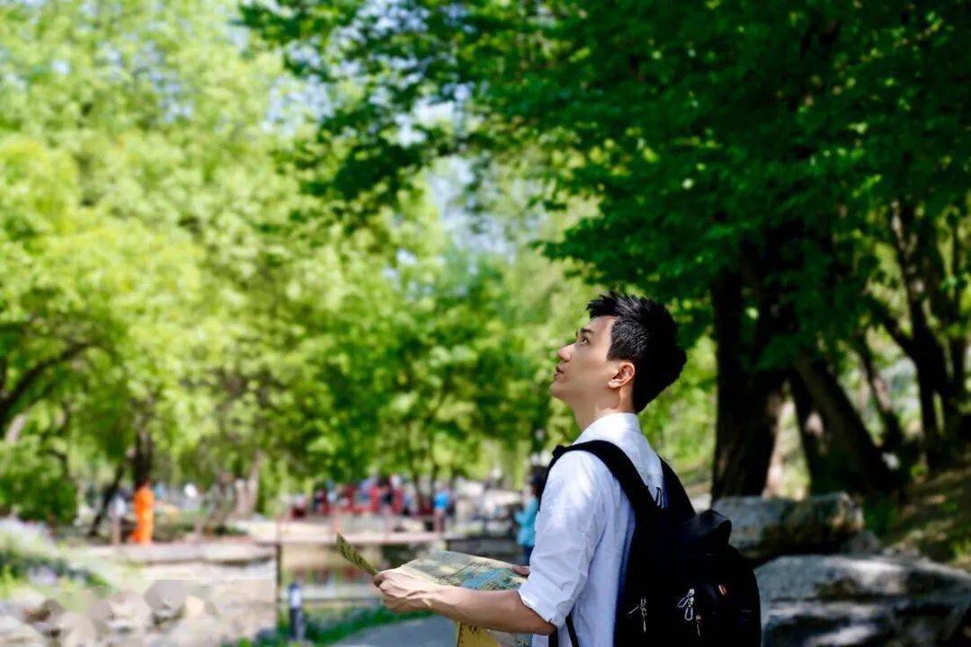 颜料|美哭帅呆～画的好看就罢了，长得还这么帅，引百万人点赞