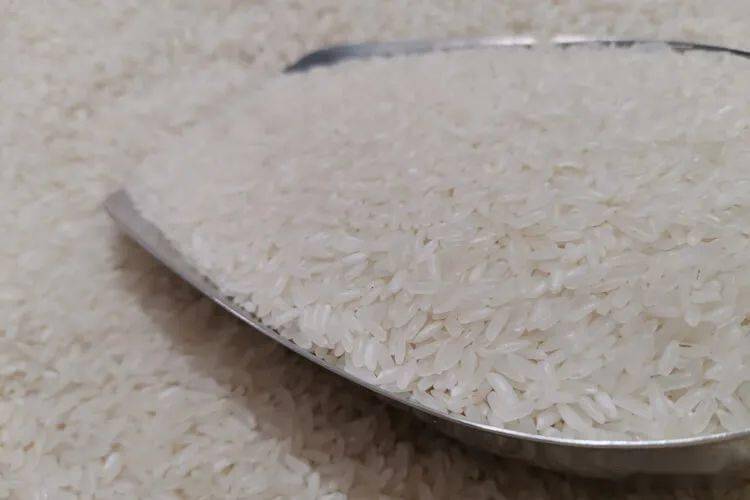 大米怎么样才能不长虫子 5d1534a464214f539c46ecccaa5f1622.jpeg