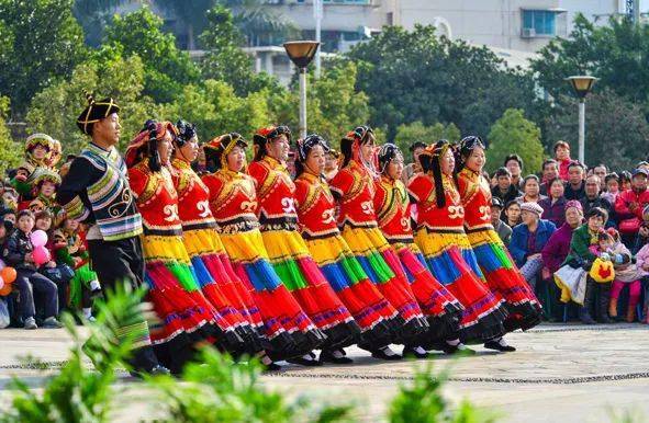如何促进民族团结 76b48204416e4257acfb0372a84737e7.jpeg