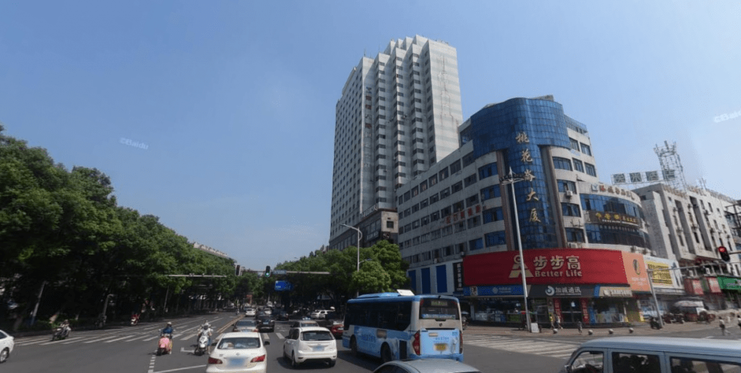 步步高益阳新天地丨落城市中心站银城之巅