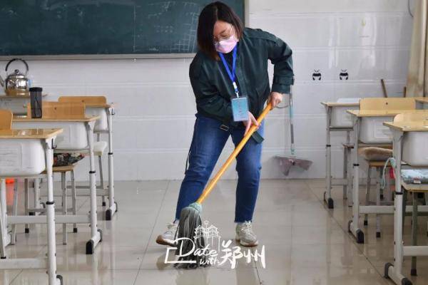 Date|Date with 郑州 ｜原来，您是这样的老师！