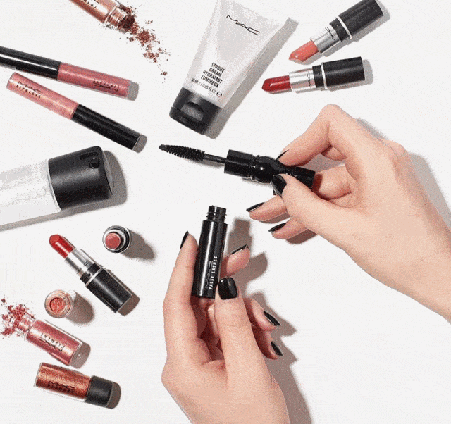 太太|MAC出限定口红了?4支热门色各个显白,太太太好看了吧!