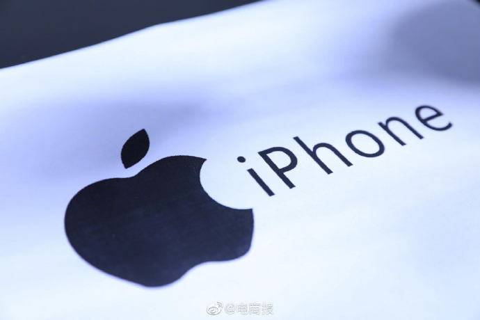 iPhone|iPhone12将支持磁吸式充电