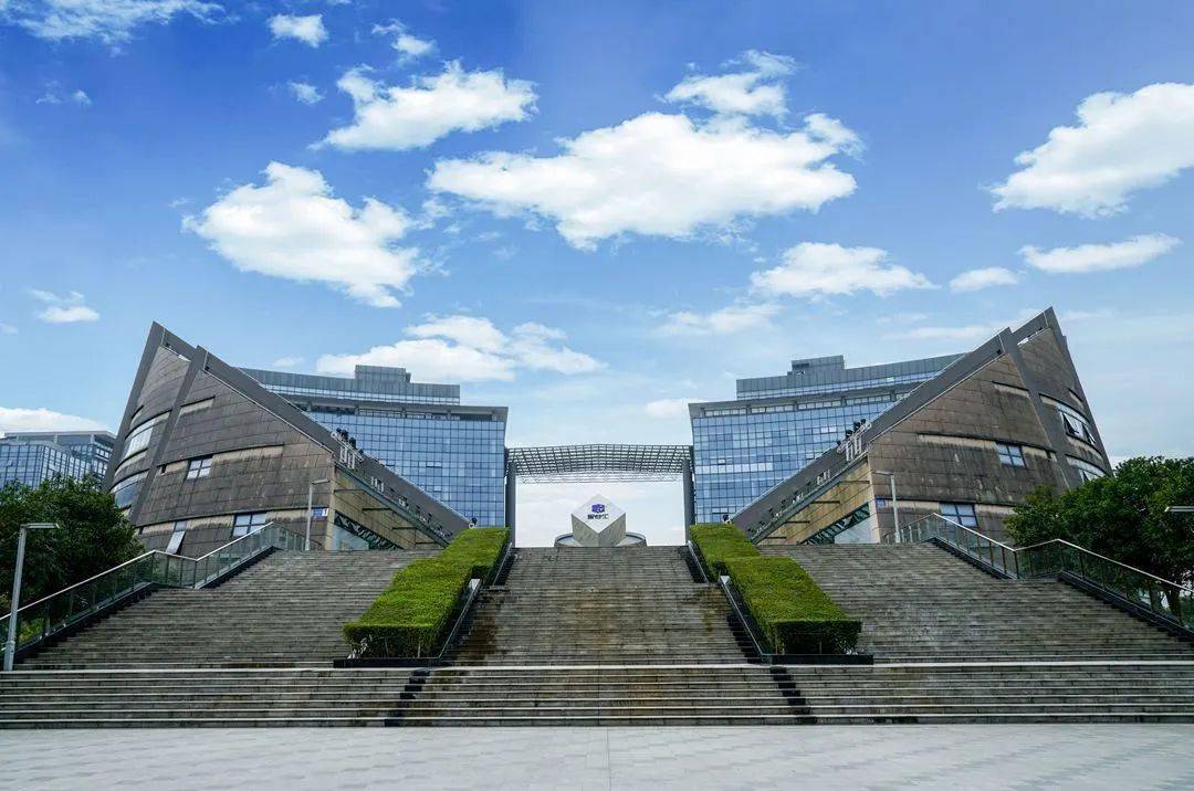 成都市武侯区经济总量_成都市武侯区图片(2)